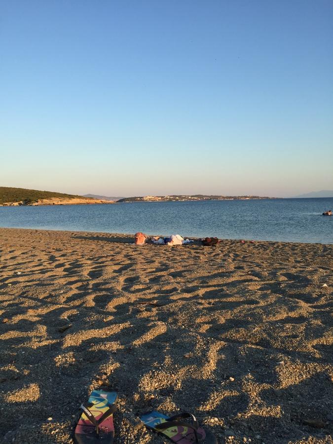 Hobbithousebademler Bed and Breakfast Urla Esterno foto